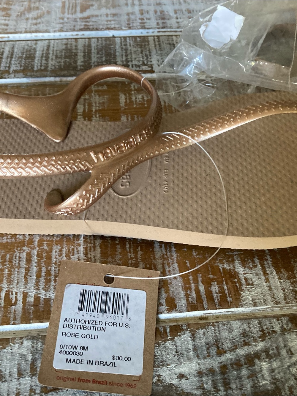 Havaianas Women's Metallic Rose Gold Flip Flop Sandals